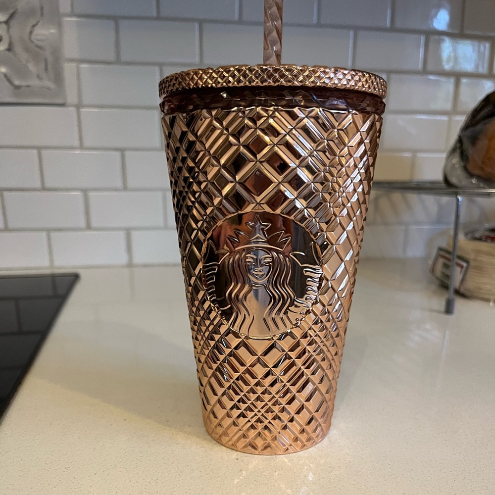 New Starbucks 2023 Winter Holiday Jeweled 16oz Tumbler Cold Cup